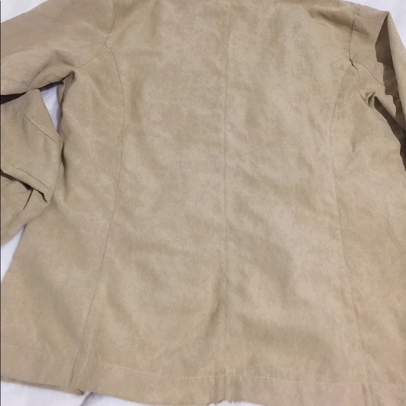 Great Clean Creamy Suede Lightweight Blazer Jacket - Picture 6 of 8